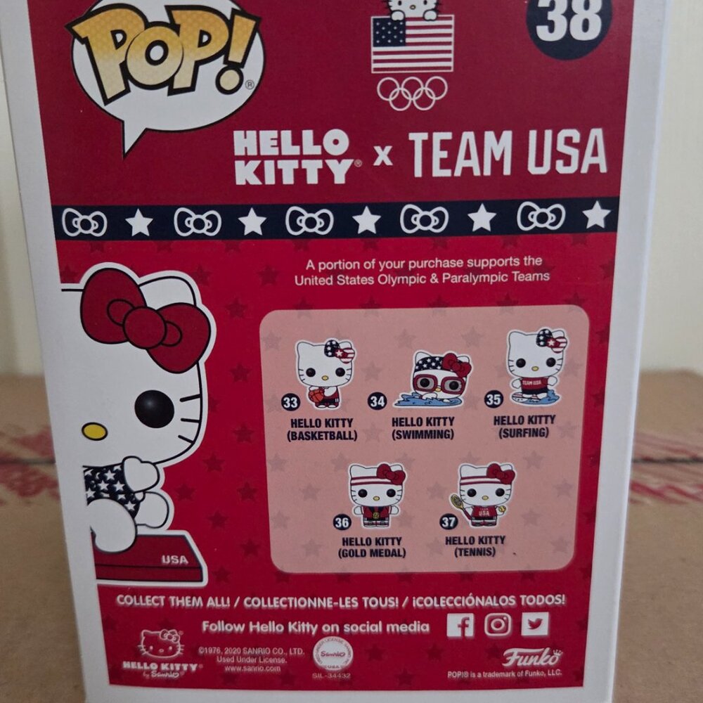 Hello Kitty Funko Pops - Picture 11 of 13